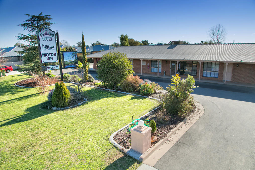 Ashleigh Court Motor Inn Mulwala Bagian luar foto